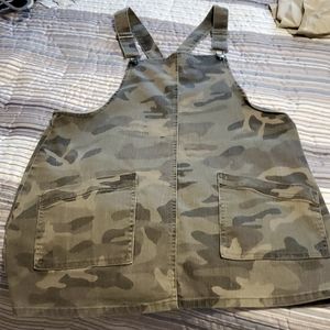 Bib dress camo denim